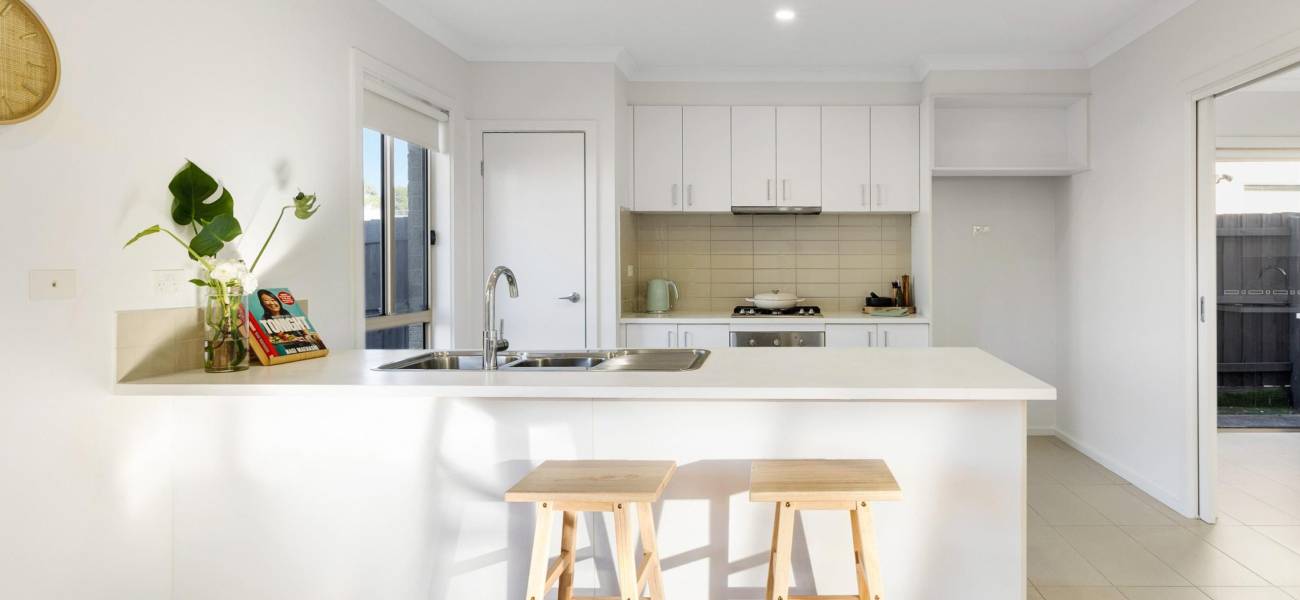 16 Cleeland Court, ROXBURGH PARK, VIC 3064 AUS