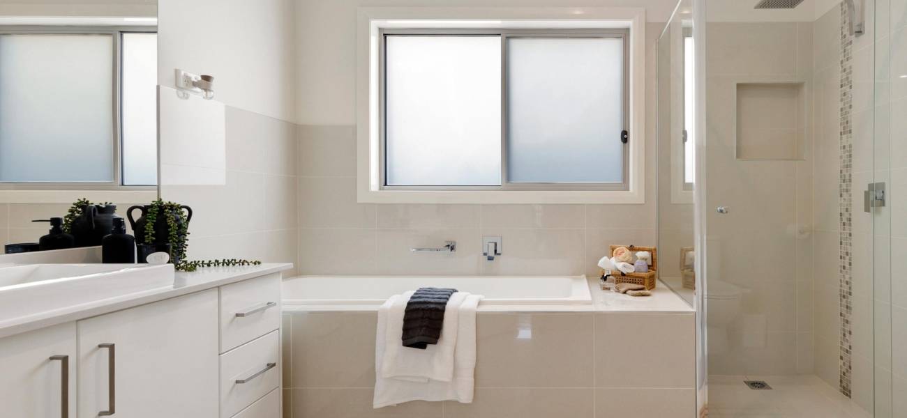 77 Bridgehaven Drive, CRAIGIEBURN, VIC 3064 AUS