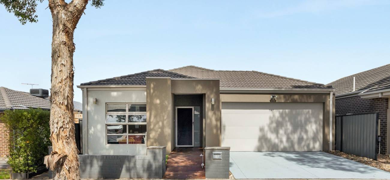 77 Bridgehaven Drive, CRAIGIEBURN, VIC 3064 AUS