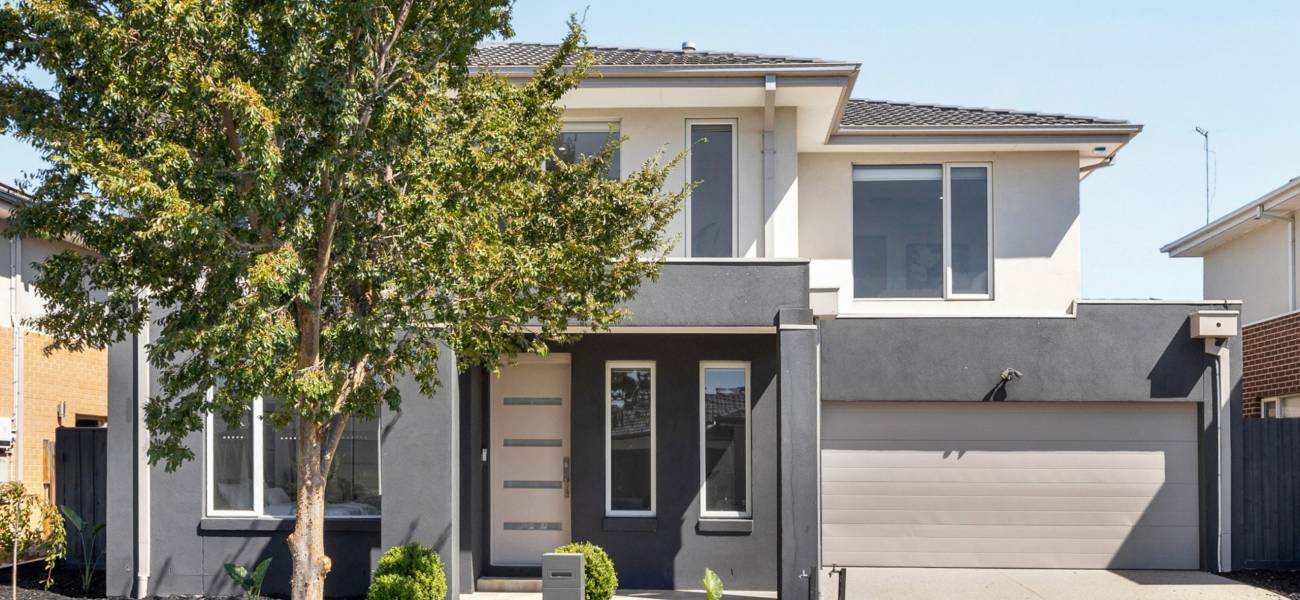 33 Birdsong Avenue, MICKLEHAM, VIC 3064 AUS