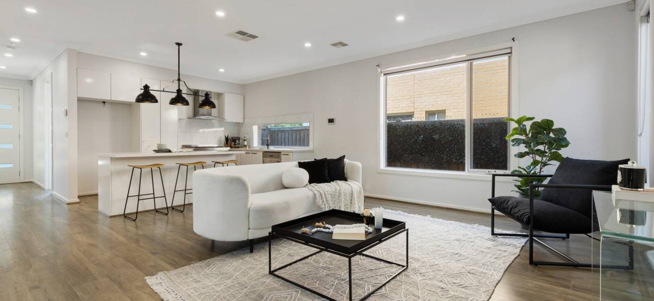 33 Birdsong Avenue, MICKLEHAM, VIC 3064 AUS