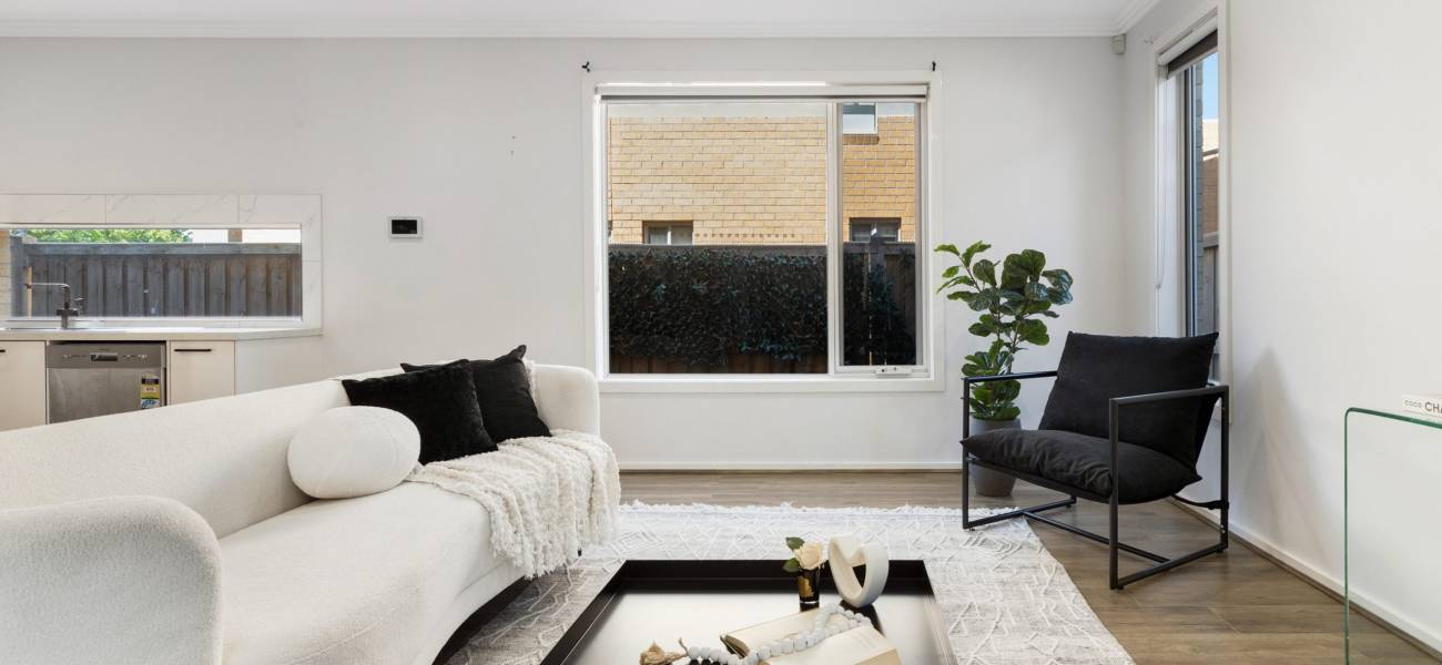33 Birdsong Avenue, MICKLEHAM, VIC 3064 AUS