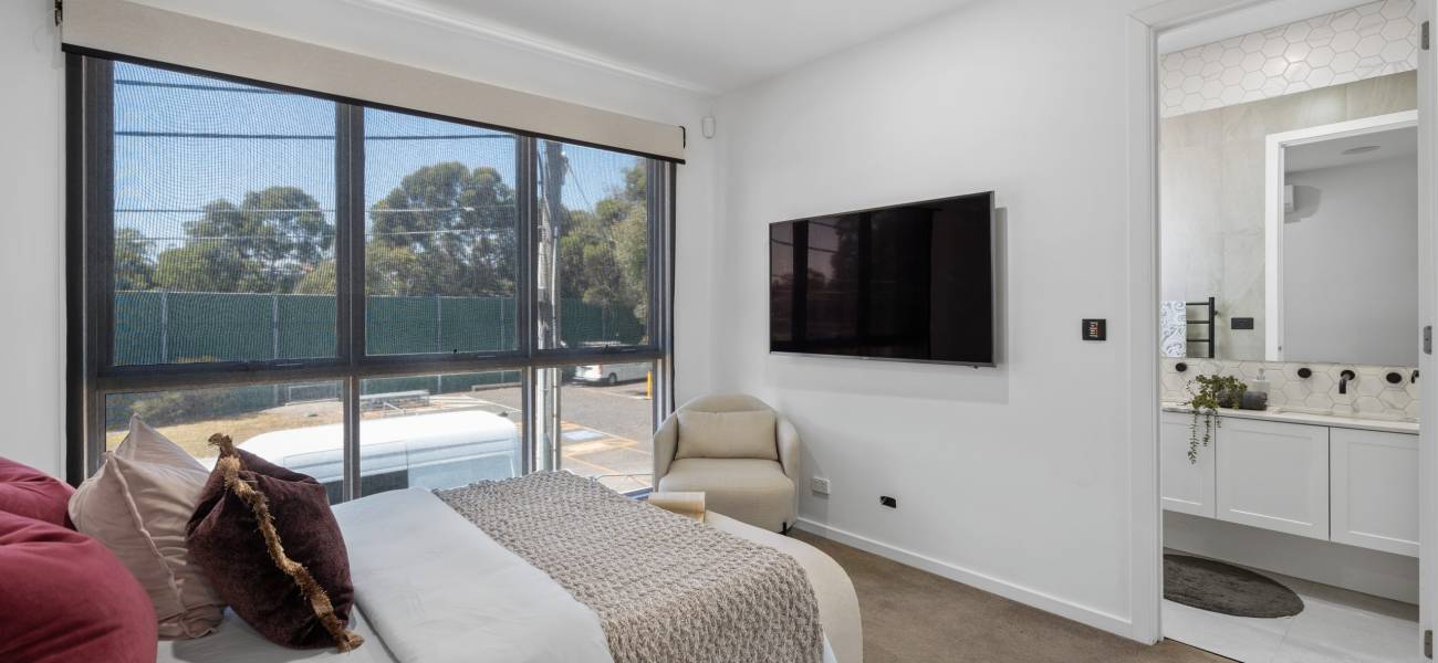 1 Wentworth Avenue, PASCOE VALE SOUTH, VIC 3044 AUS
