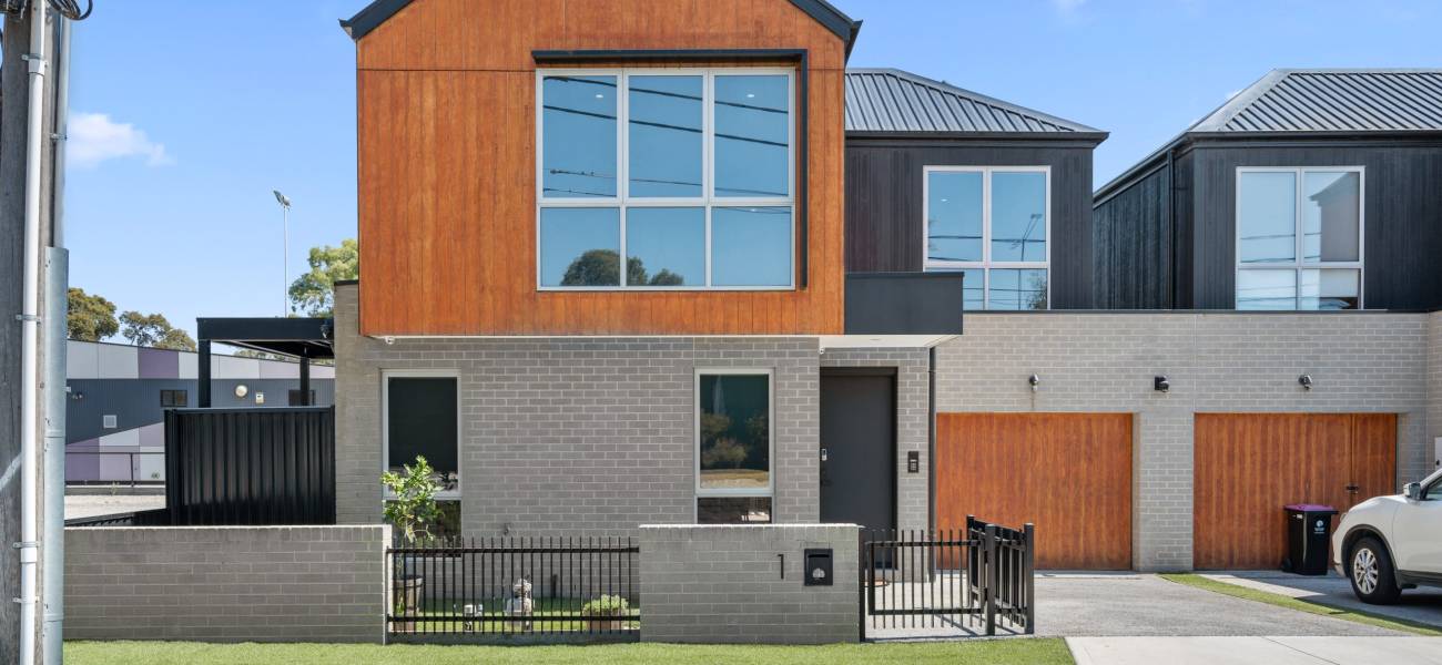 1 Wentworth Avenue, PASCOE VALE SOUTH, VIC 3044 AUS