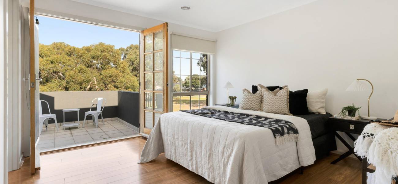 14 Lambie Way, ROXBURGH PARK, VIC 3064 AUS