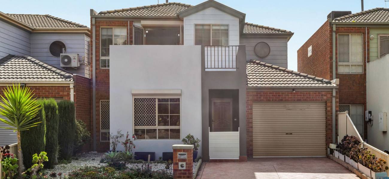 14 Lambie Way, ROXBURGH PARK, VIC 3064 AUS