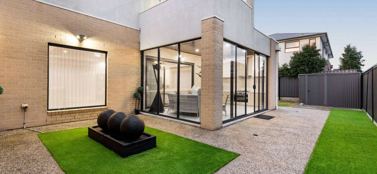 46 Parkfront Crescent, ROXBURGH PARK, VIC 3064 AUS