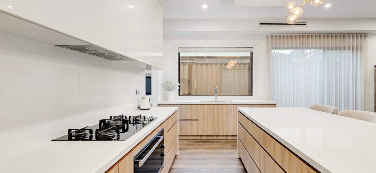 46 Parkfront Crescent, ROXBURGH PARK, VIC 3064 AUS