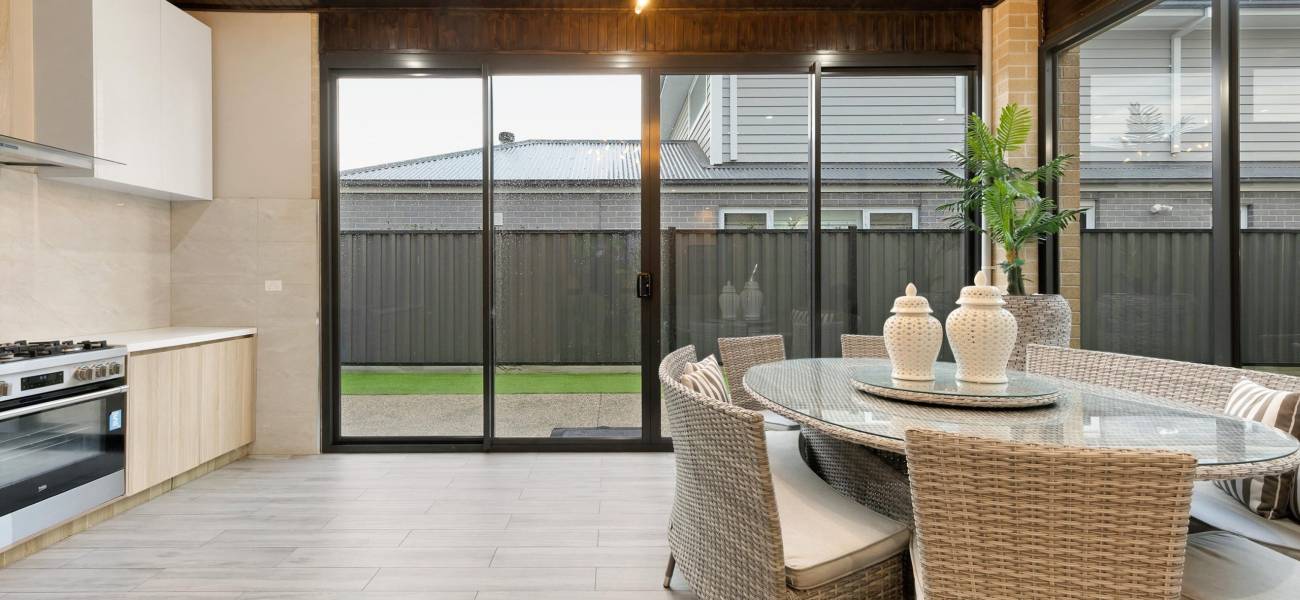 46 Parkfront Crescent, ROXBURGH PARK, VIC 3064 AUS
