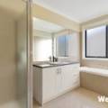12 Gaussberg Walk, ROXBURGH PARK, VIC 3064 AUS