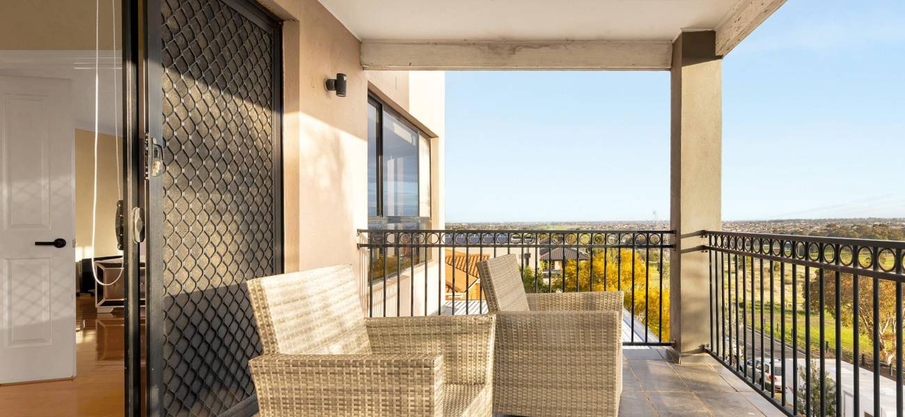 12 Gaussberg Walk, ROXBURGH PARK, VIC 3064 AUS