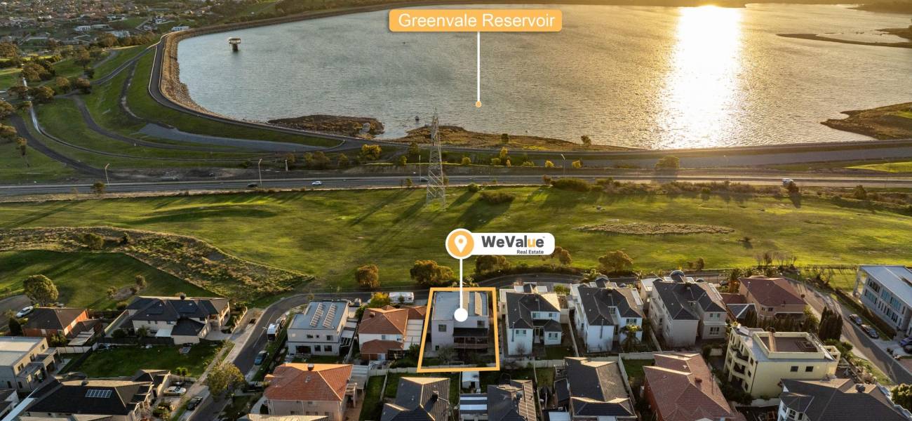 12 Gaussberg Walk, ROXBURGH PARK, VIC 3064 AUS