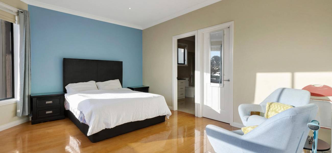 12 Gaussberg Walk, ROXBURGH PARK, VIC 3064 AUS