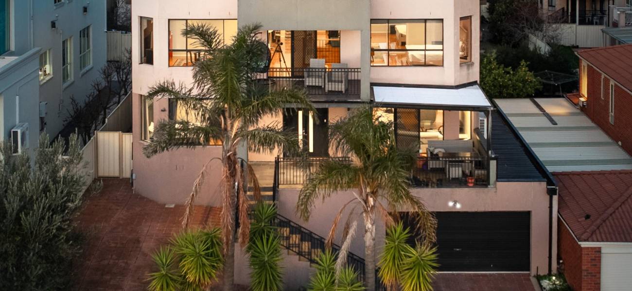 12 Gaussberg Walk, ROXBURGH PARK, VIC 3064 AUS