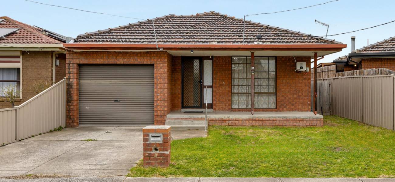 1A Edmund Street, DALLAS, VIC 3047 AUS