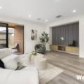 10 Rex Drive, THORNHILL PARK, VIC 3335 AUS
