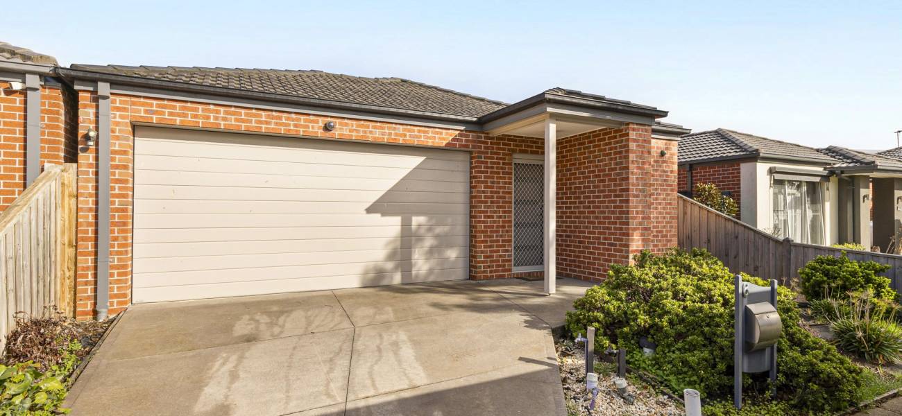 6 Martinshaw Road, MICKLEHAM, VIC 3064 AUS