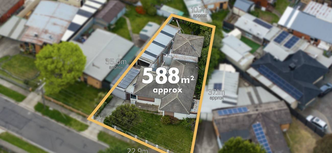 4 Donald Street, DALLAS, VIC 3047 AUS