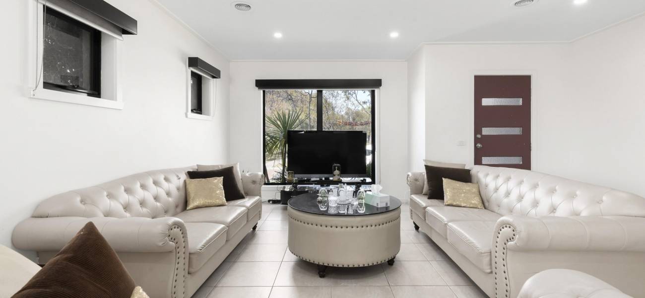 31 Orlando Drive, ROXBURGH PARK, VIC 3064 AUS