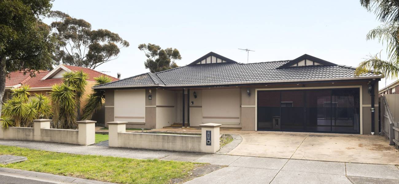 37 Wheatley Avenue, ROXBURGH PARK, VIC 3064 AUS