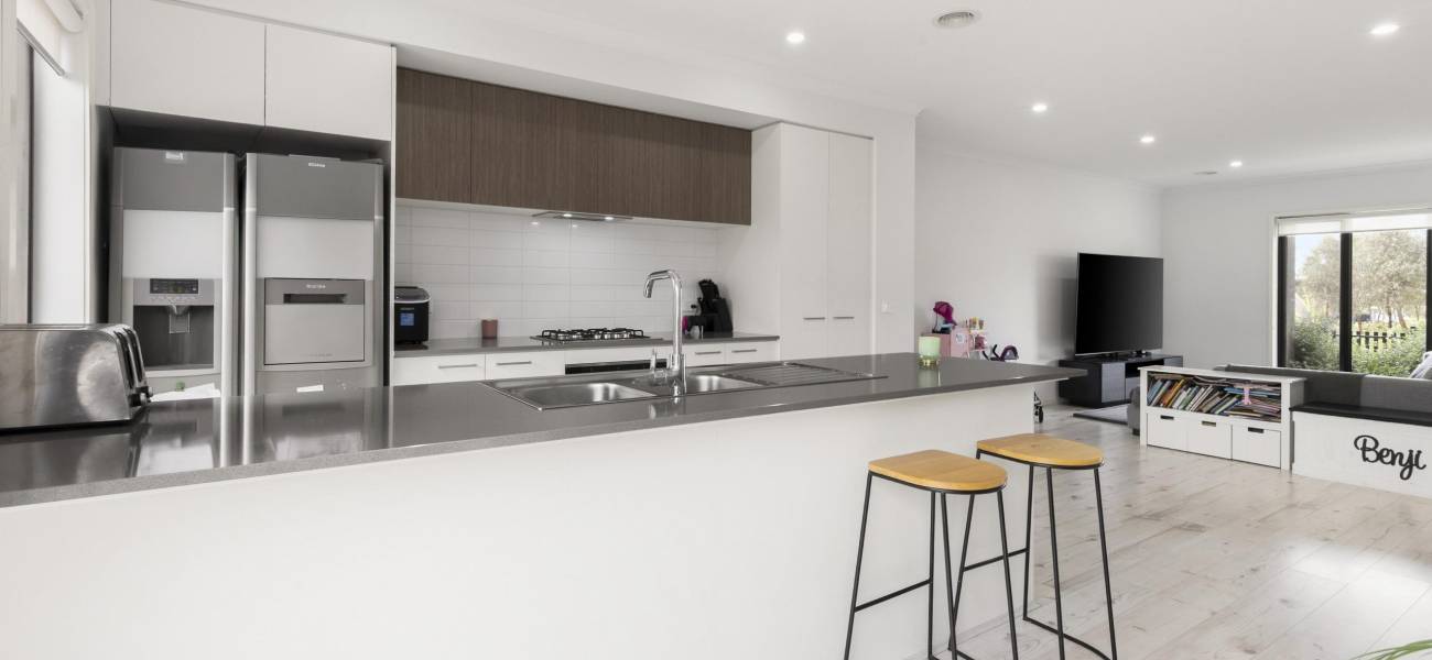 13 Buckleys Walk, MICKLEHAM, VIC 3064 AUS