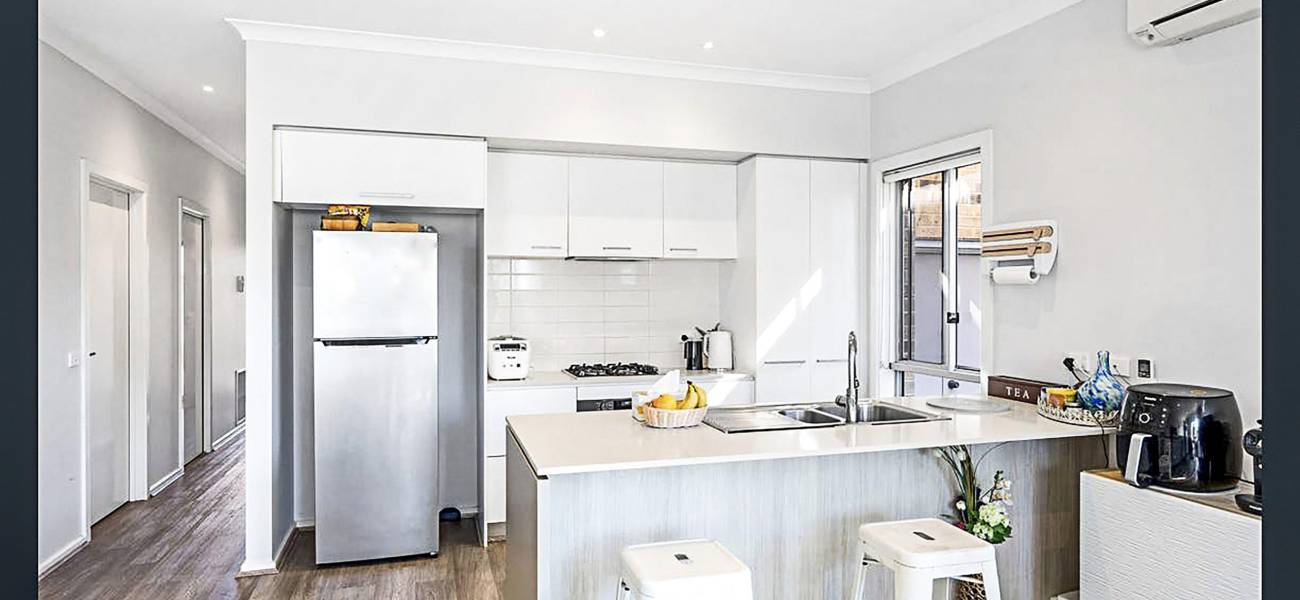 15 Amphion Street, EPPING, VIC 3076 AUS