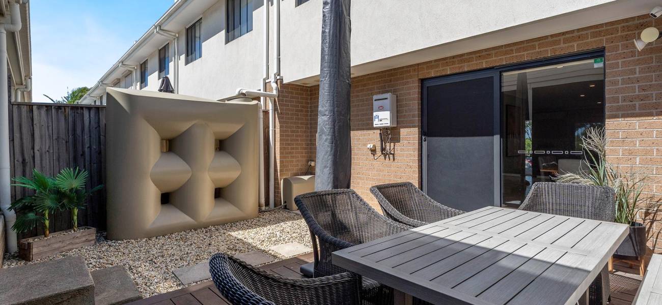 44 Napoli Circuit, GREENVALE, VIC 3059 AUS