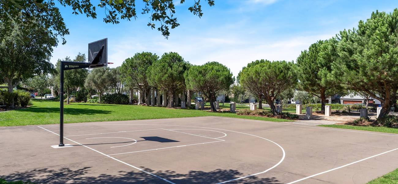 44 Napoli Circuit, GREENVALE, VIC 3059 AUS