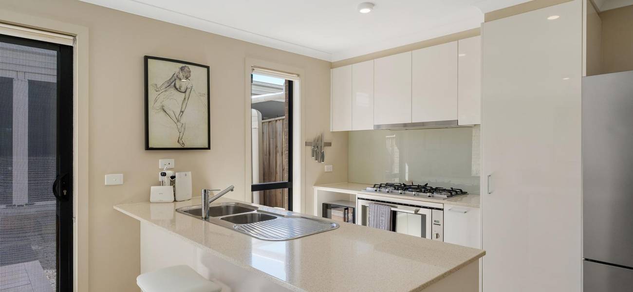 44 Napoli Circuit, GREENVALE, VIC 3059 AUS