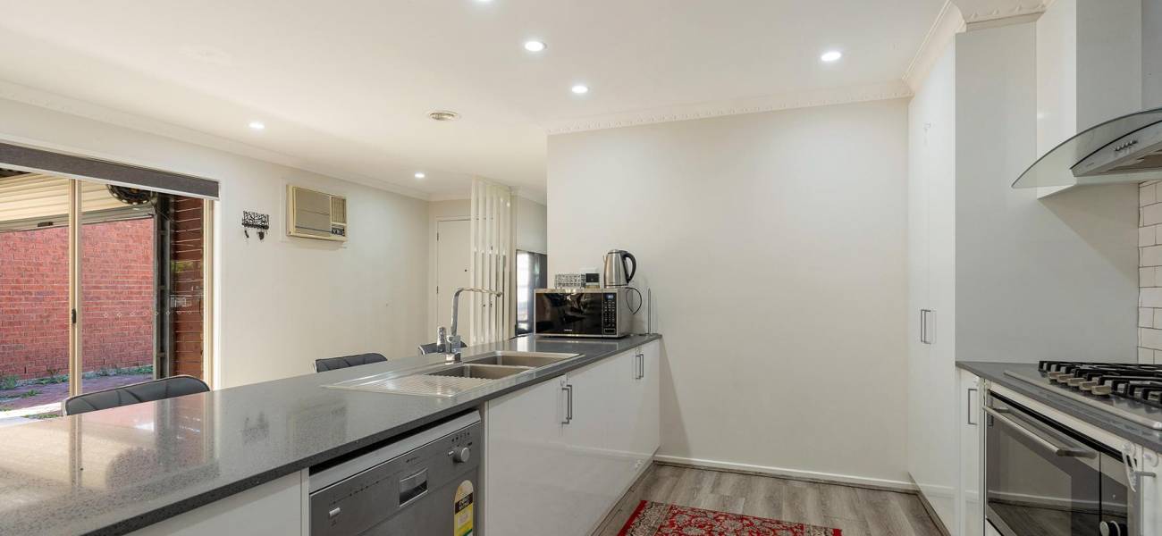1 Morey Court, ROXBURGH PARK, VIC 3064 AUS