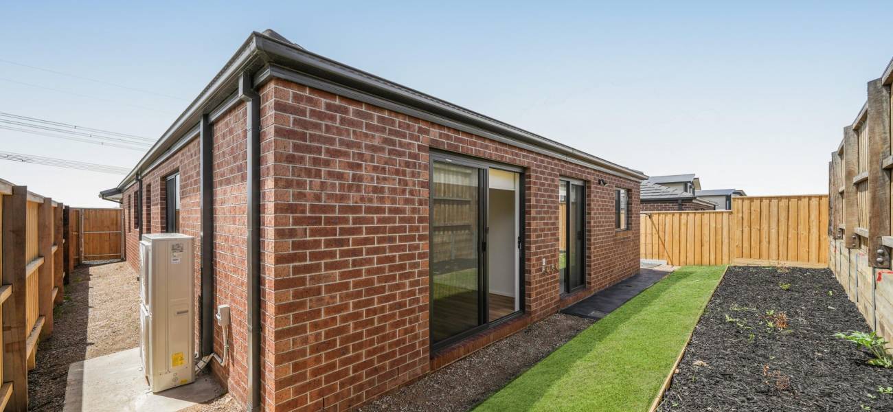 12 Needlebush Drive, SUNBURY, VIC 3429 AUS