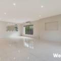 8 Gallantry Avenue, CRAIGIEBURN, VIC 3064 AUS