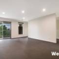 8 Gallantry Avenue, CRAIGIEBURN, VIC 3064 AUS