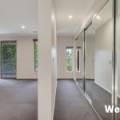 8 Gallantry Avenue, CRAIGIEBURN, VIC 3064 AUS