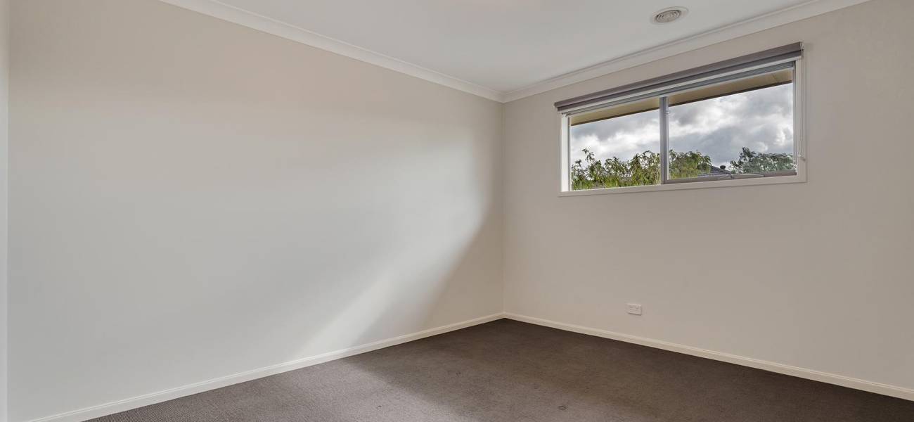 8 Gallantry Avenue, CRAIGIEBURN, VIC 3064 AUS