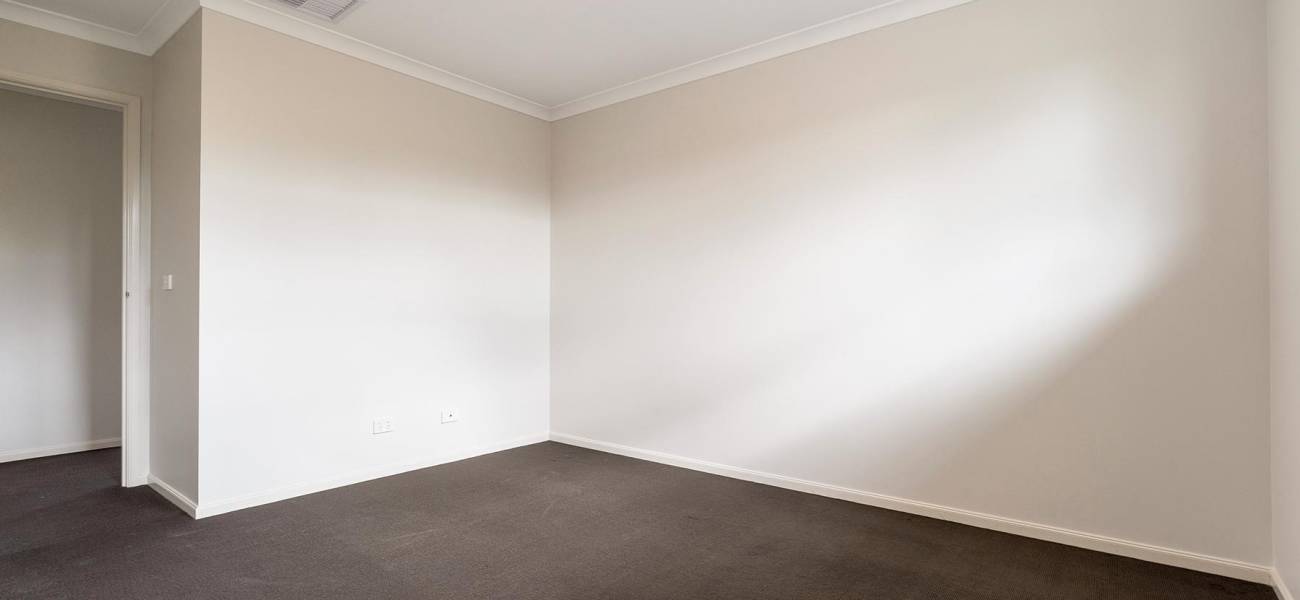 8 Gallantry Avenue, CRAIGIEBURN, VIC 3064 AUS