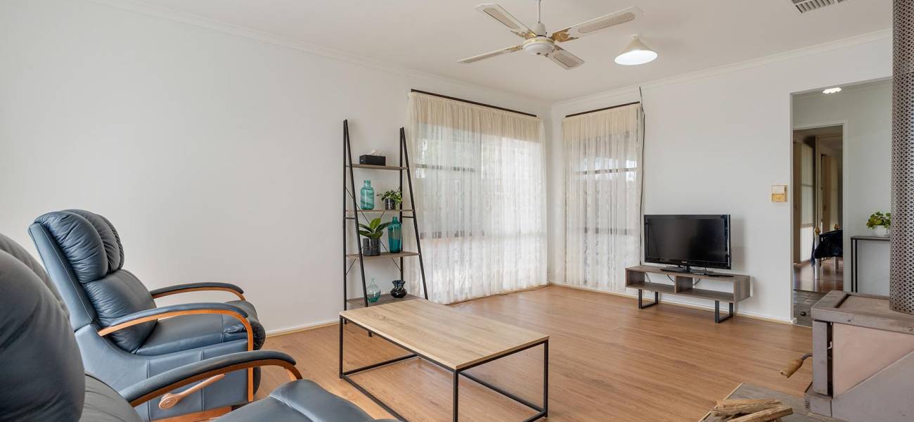 7 Ruby Court, MEADOW HEIGHTS, VIC 3048 AUS