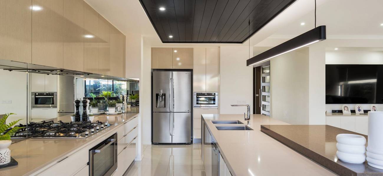 13 Arena Avenue, ROXBURGH PARK, VIC 3064 AUS