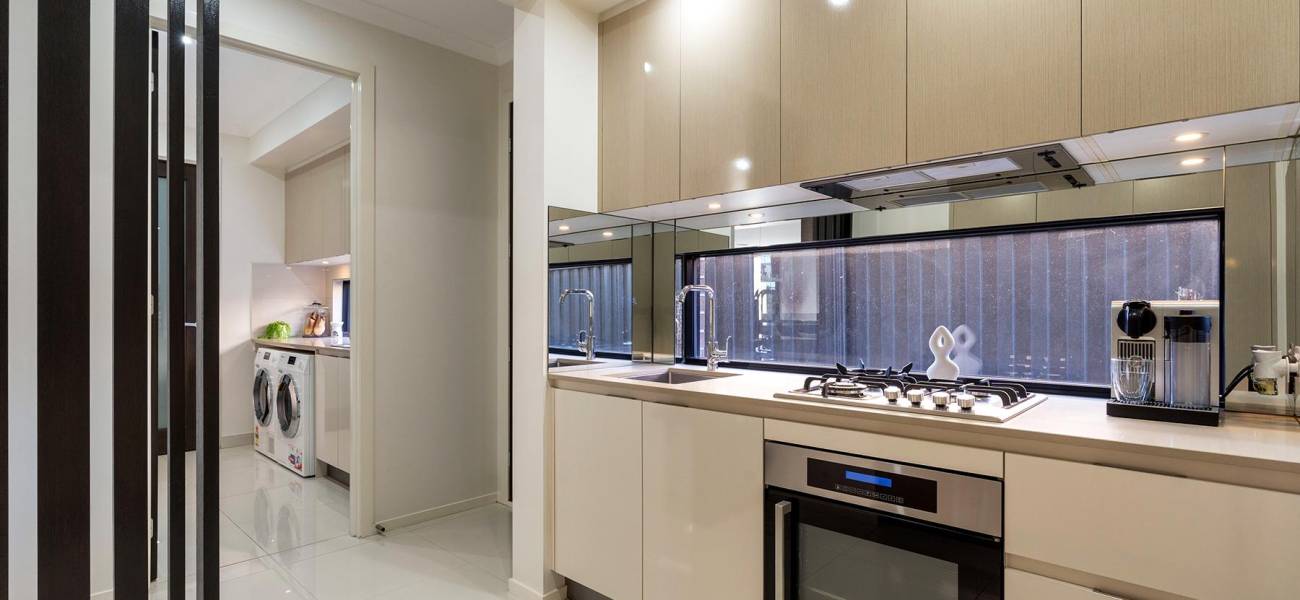 13 Arena Avenue, ROXBURGH PARK, VIC 3064 AUS