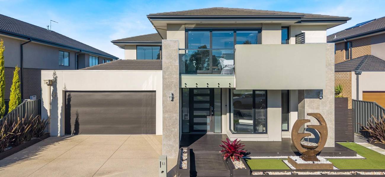 13 Arena Avenue, ROXBURGH PARK, VIC 3064 AUS