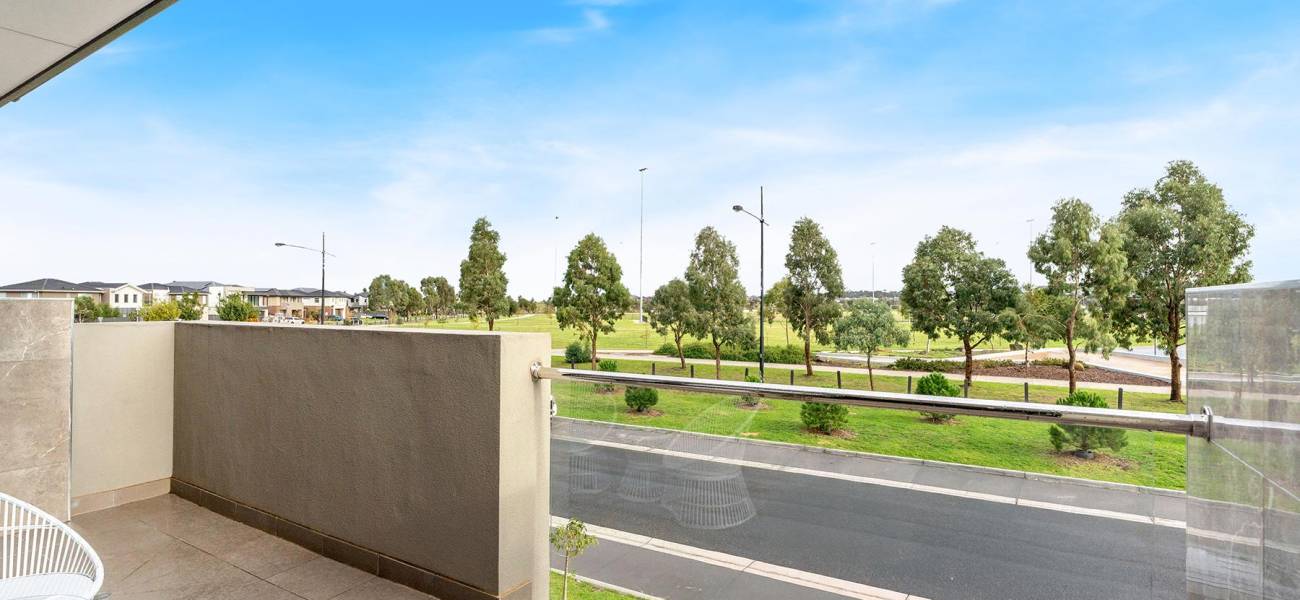 13 Arena Avenue, ROXBURGH PARK, VIC 3064 AUS