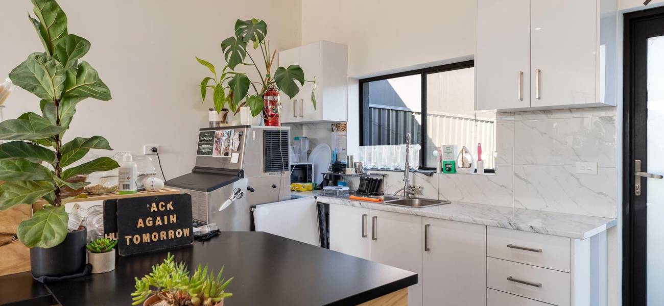 33 Augusta Avenue, CAMPBELLFIELD, VIC 3061 AUS