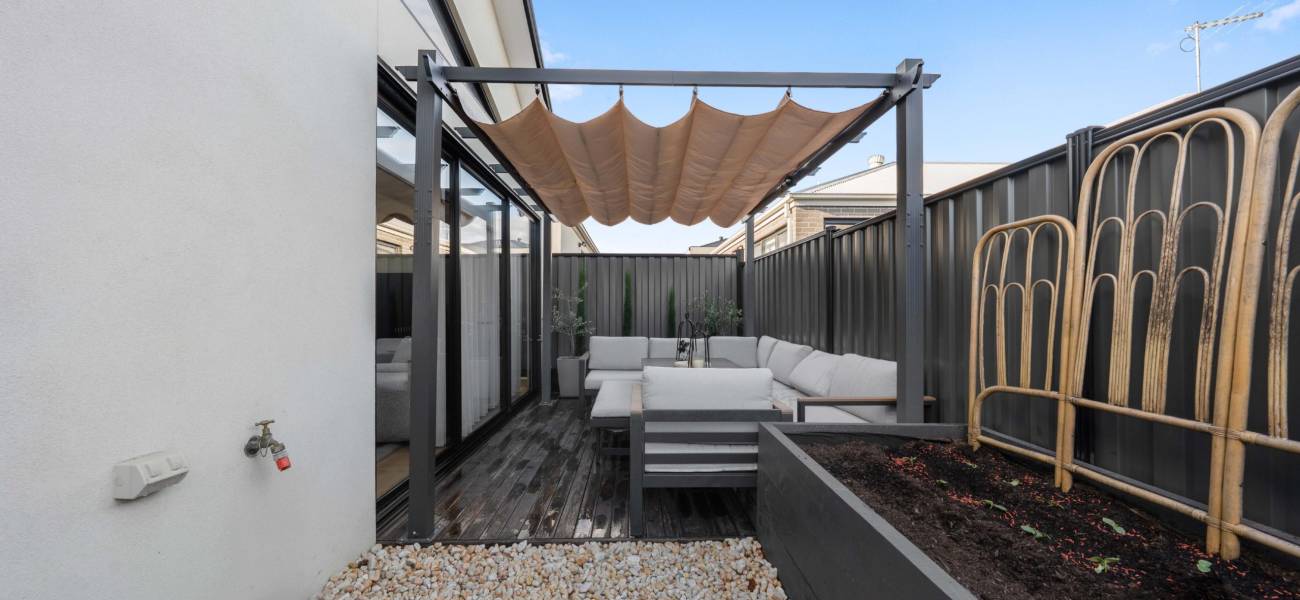 30 Callicoma Street, MICKLEHAM, VIC 3064 AUS