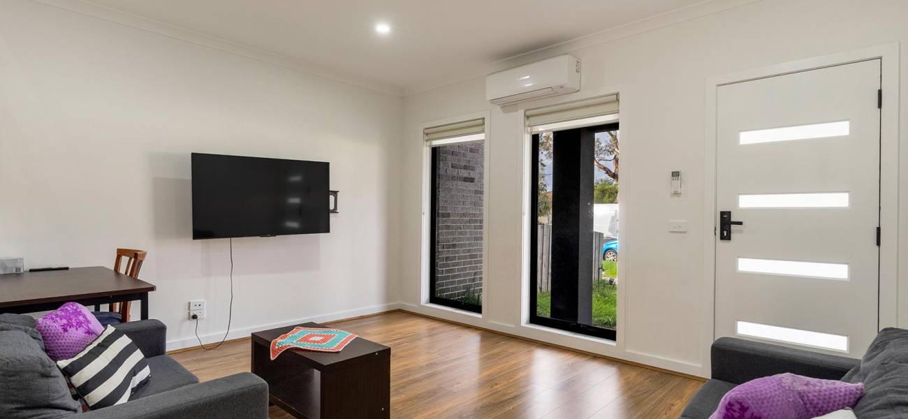 46 Karnak Crescent, COOLAROO, VIC 3048 AUS