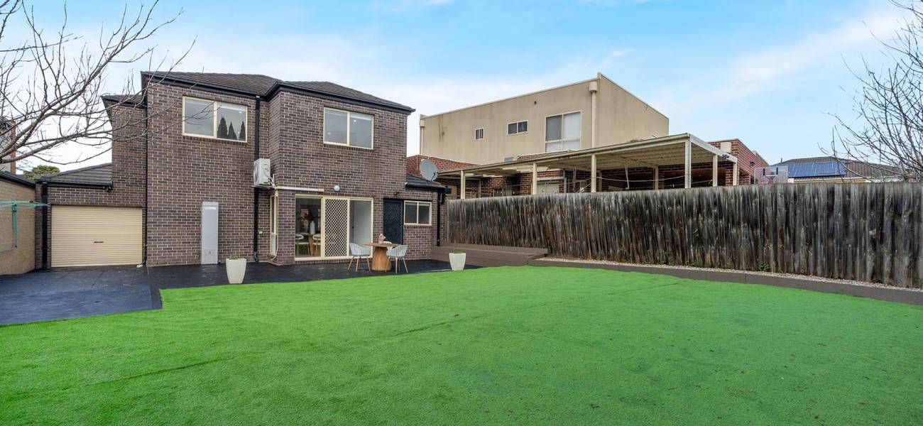 5 Bentley Avenue, ROXBURGH PARK, VIC 3064 AUS
