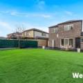 5 Bentley Avenue, ROXBURGH PARK, VIC 3064 AUS