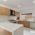 5 Bentley Avenue, ROXBURGH PARK, VIC 3064 AUS