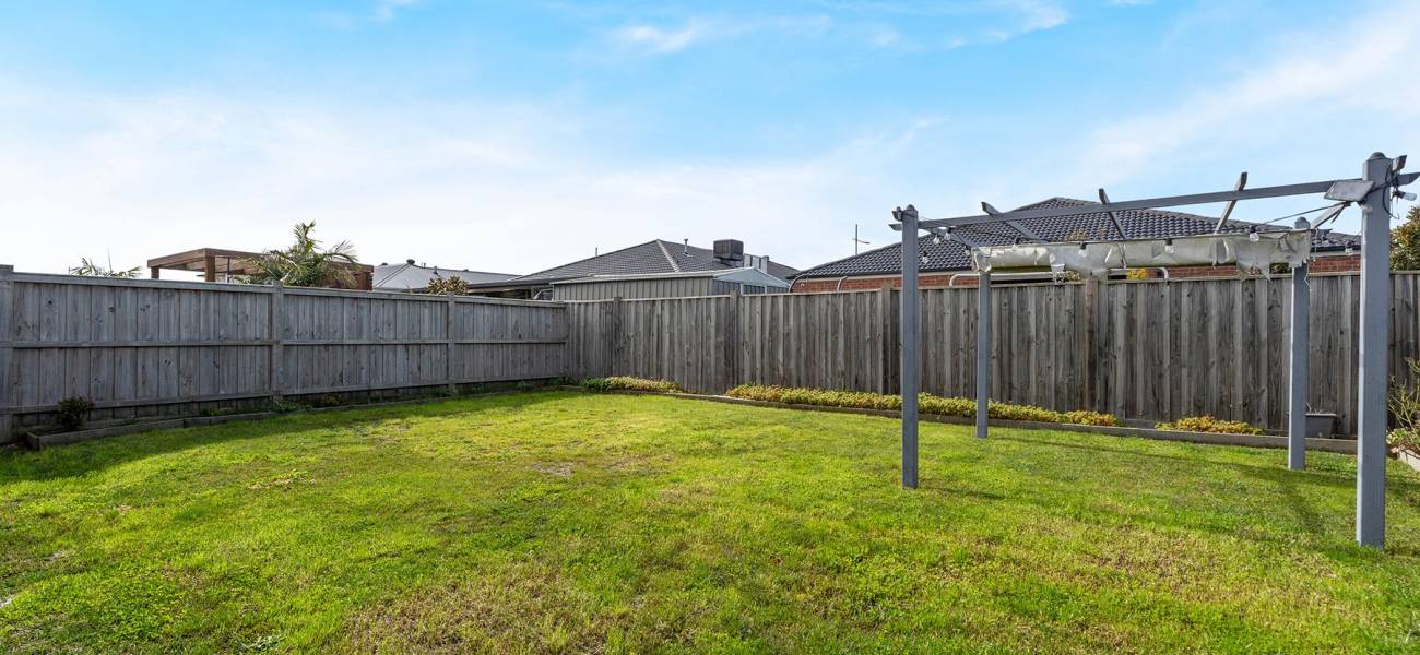 48 Cascade Drive, BEVERIDGE, VIC 3753 AUS