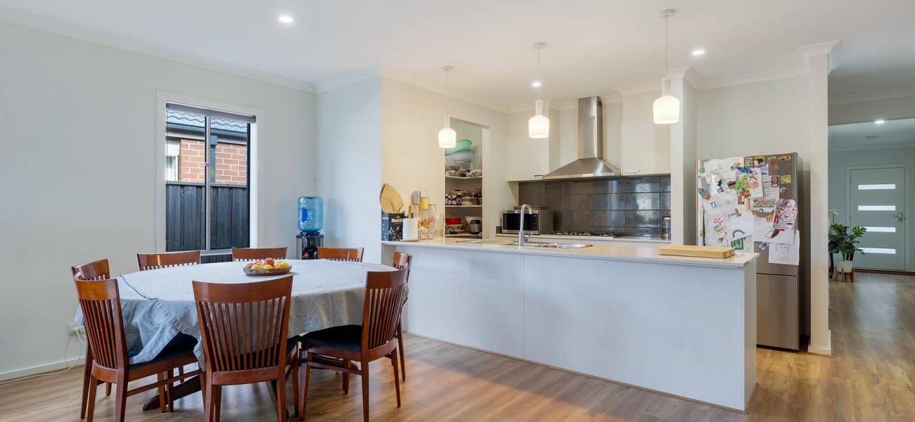 48 Cascade Drive, BEVERIDGE, VIC 3753 AUS