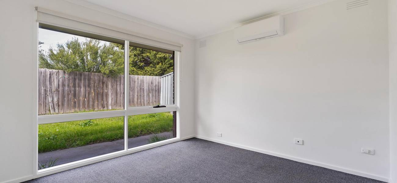 9 Thalia Court, MEADOW HEIGHTS, VIC 3048 AUS